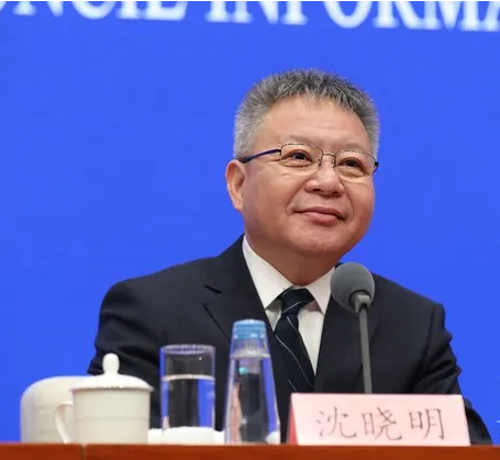 海南省委书记沈晓明:让海南的子孙后代捧上营商环境这个“金饭碗”插图 海南省委书记沈晓明:让海南的子孙后代捧上营商环境这个“金饭碗”插图