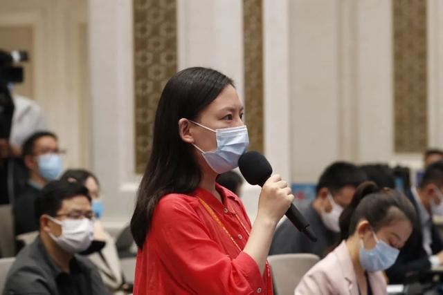 国新办召开“激发市场活力 规范市场秩序 助力全面建成小康社会”新闻发布会插图5 83025aafa40f4bfbf3a38256ae136cf9f7361821